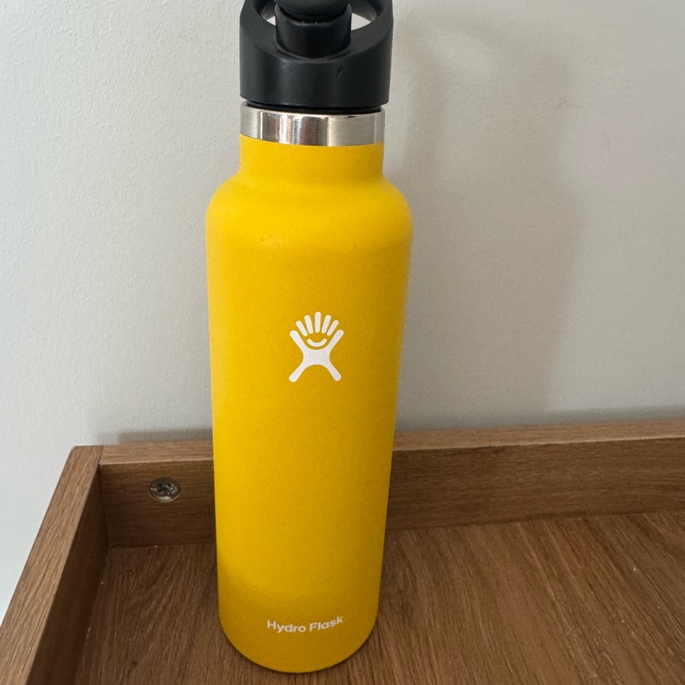 Hydro Flask Bright Yellow Bottle